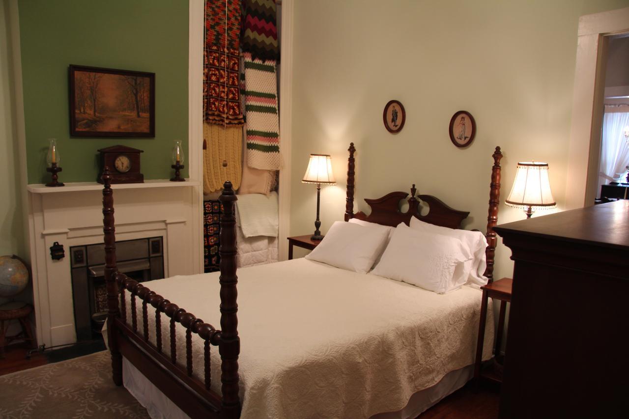 Riverboat Bed & Breakfast 纳奇兹 外观 照片