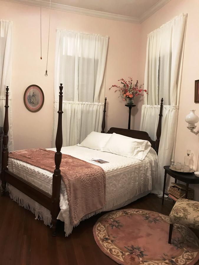 Riverboat Bed & Breakfast 纳奇兹 外观 照片